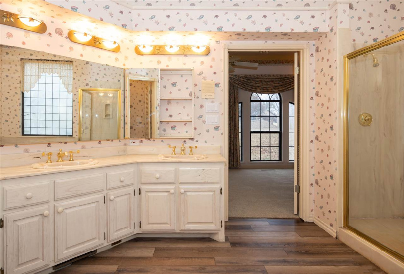 3 Bedrooms Bedrooms, 0 ,2 BathroomsBathrooms,Residential,Single Family,Raintree,1,133291