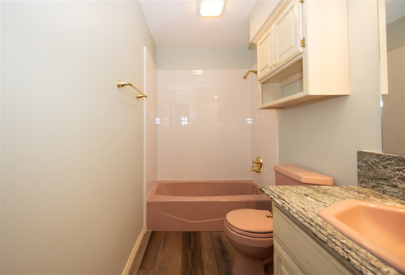 3 Bedrooms Bedrooms, 0 ,2 BathroomsBathrooms,Residential,Single Family,Raintree,1,133291