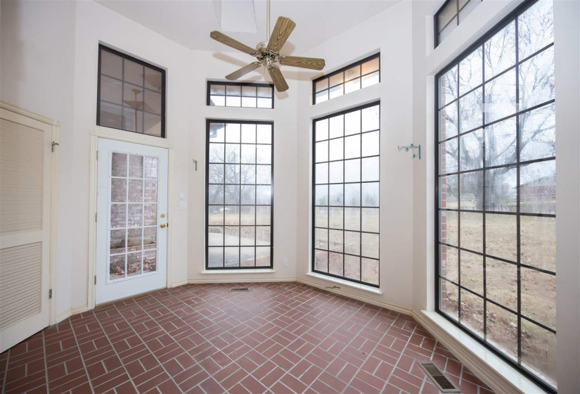 3 Bedrooms Bedrooms, 0 ,2 BathroomsBathrooms,Residential,Single Family,Raintree,1,133291