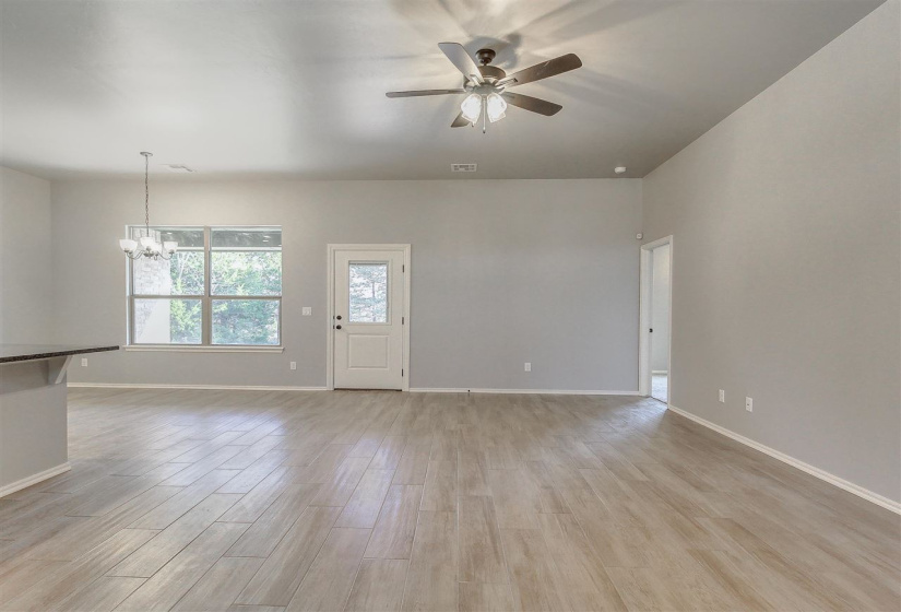 4 Bedrooms Bedrooms, 0 ,3 BathroomsBathrooms,Residential,Single Family,Cedar Creek Pass,1,133292