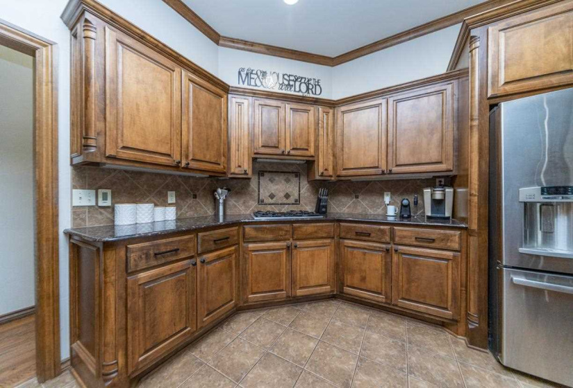 4 Bedrooms Bedrooms, 0 ,3 BathroomsBathrooms,Residential,Single Family,Bluebird Trails,1.5,133295