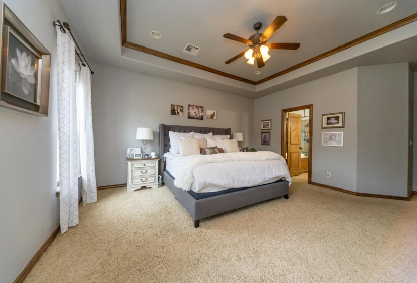 4 Bedrooms Bedrooms, 0 ,3 BathroomsBathrooms,Residential,Single Family,Bluebird Trails,1.5,133295