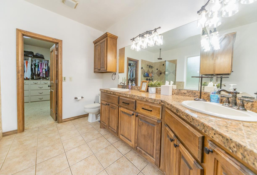 4 Bedrooms Bedrooms, 0 ,3 BathroomsBathrooms,Residential,Single Family,Bluebird Trails,1.5,133295