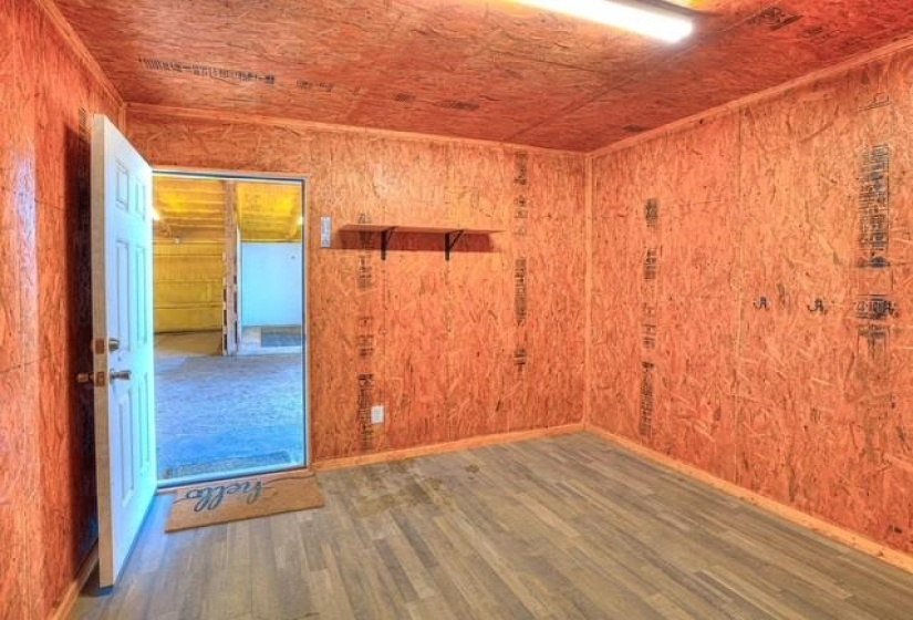 3 Bedrooms Bedrooms, 0 ,2 BathroomsBathrooms,Residential,Single Family,3530,1,133297