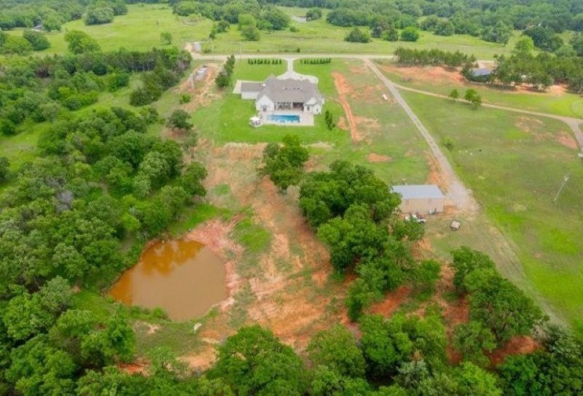 5 Bedrooms Bedrooms, 0 ,3 BathroomsBathrooms,Residential,Single Family,Country Club,2,133303