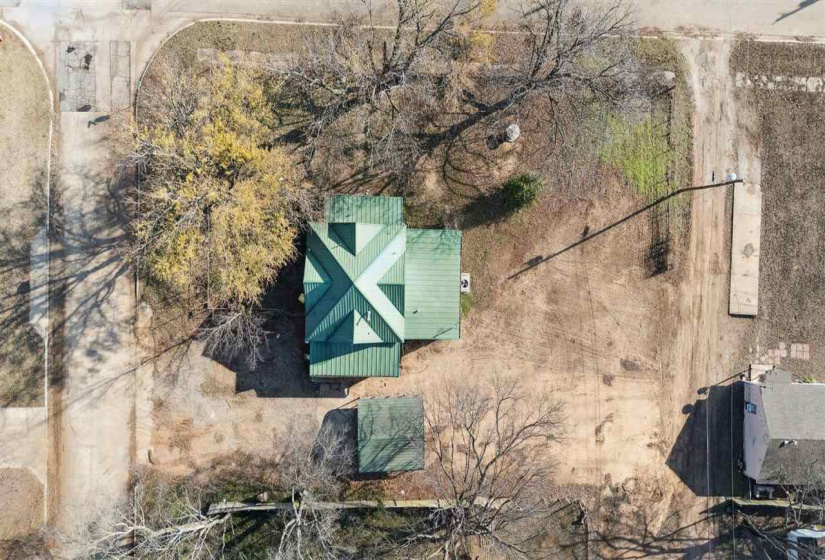 4 Bedrooms Bedrooms, 0 ,2 BathroomsBathrooms,Residential,Single Family,Husband,2,133306