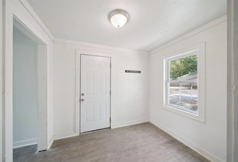 4 Bedrooms Bedrooms, 0 ,2 BathroomsBathrooms,Residential,Single Family,Husband,2,133306