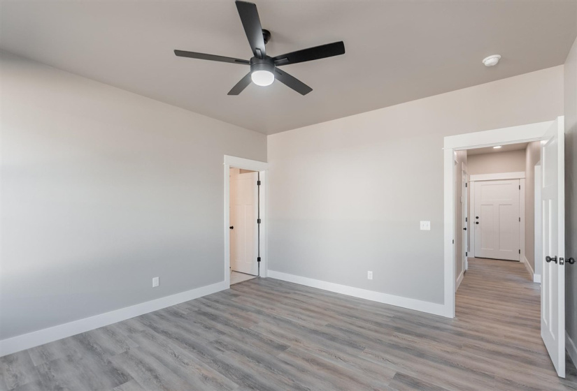 4 Bedrooms Bedrooms, 0 ,3 BathroomsBathrooms,Residential,Single Family,Rebecca,1,133307