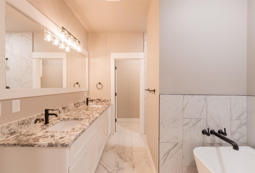 4 Bedrooms Bedrooms, 0 ,3 BathroomsBathrooms,Residential,Single Family,Rebecca,1,133307