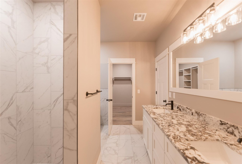 4 Bedrooms Bedrooms, 0 ,3 BathroomsBathrooms,Residential,Single Family,Rebecca,1,133307