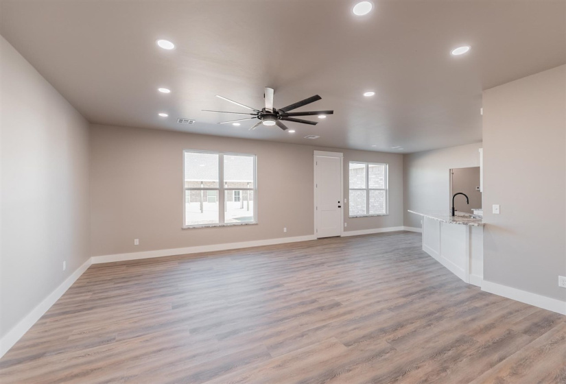 4 Bedrooms Bedrooms, 0 ,3 BathroomsBathrooms,Residential,Single Family,Rebecca,1,133307