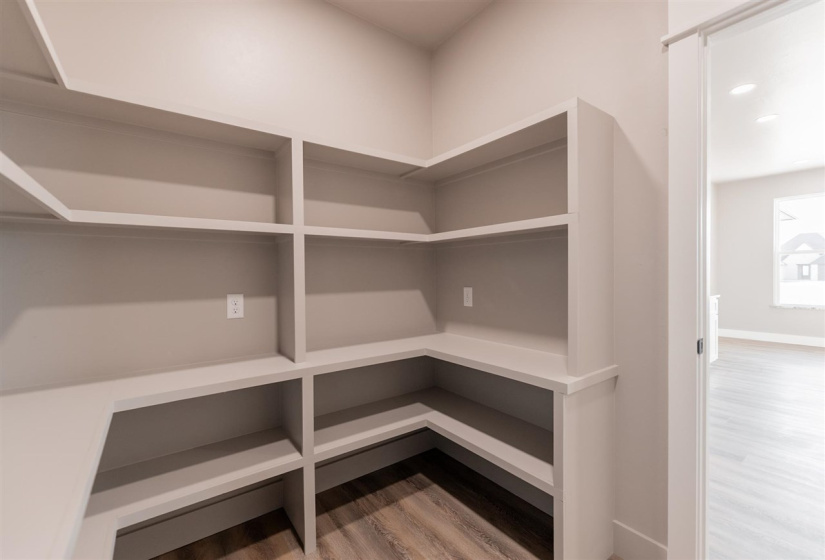 4 Bedrooms Bedrooms, 0 ,3 BathroomsBathrooms,Residential,Single Family,Rebecca,1,133308