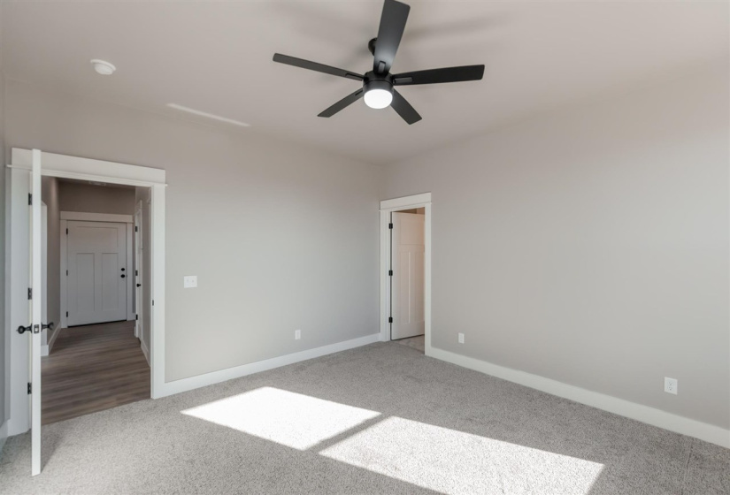 4 Bedrooms Bedrooms, 0 ,3 BathroomsBathrooms,Residential,Single Family,Rebecca,1,133308