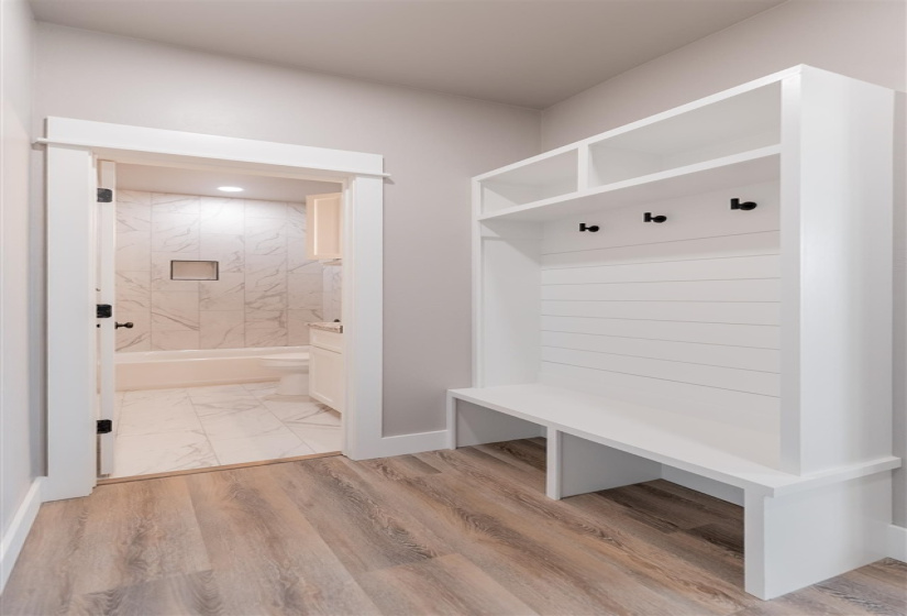 4 Bedrooms Bedrooms, 0 ,3 BathroomsBathrooms,Residential,Single Family,Rebecca,1,133308