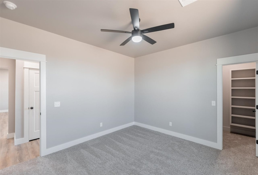 4 Bedrooms Bedrooms, 0 ,3 BathroomsBathrooms,Residential,Single Family,Rebecca,1,133308