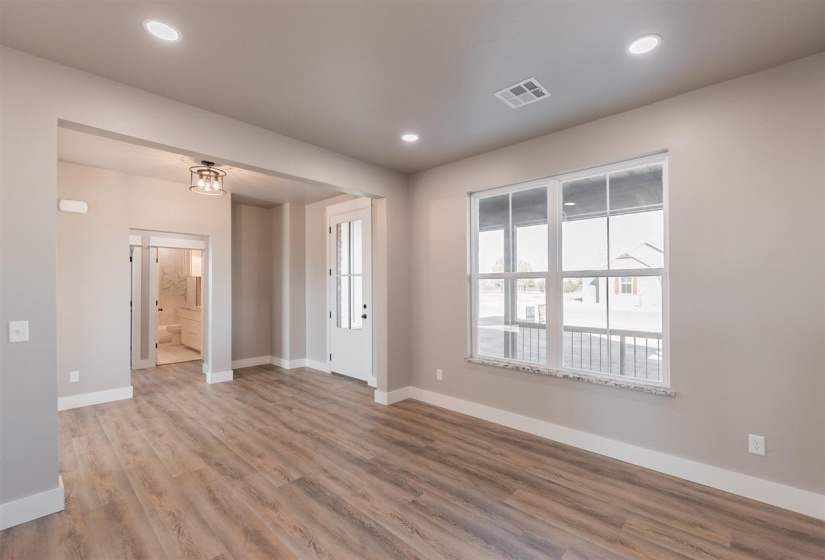 4 Bedrooms Bedrooms, 0 ,3 BathroomsBathrooms,Residential,Single Family,Rebecca,1,133308