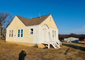 1 Bedroom Bedrooms, 0 ,1 BathroomBathrooms,Residential,Single Family,Underwood,1,133312