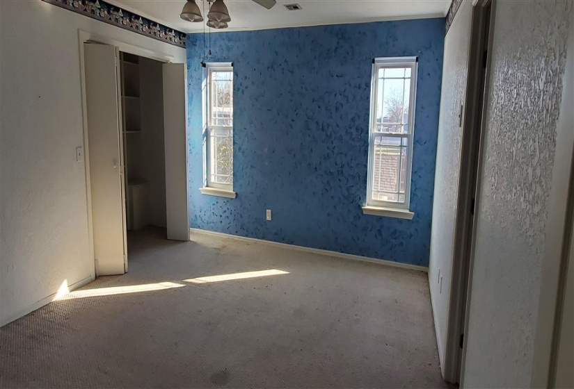 4 Bedrooms Bedrooms, 0 ,3 BathroomsBathrooms,Residential,Single Family,11th,1.5,133314