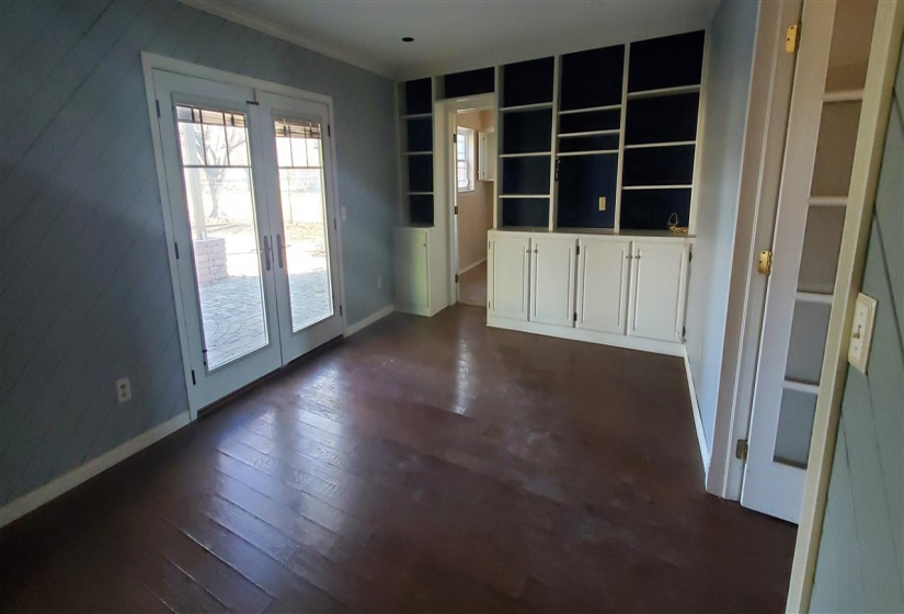 4 Bedrooms Bedrooms, 0 ,3 BathroomsBathrooms,Residential,Single Family,11th,1.5,133314