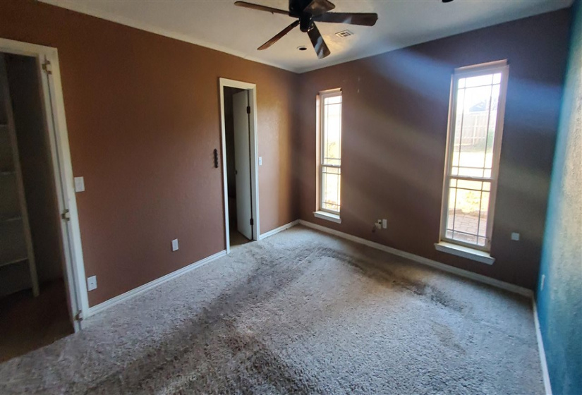 4 Bedrooms Bedrooms, 0 ,3 BathroomsBathrooms,Residential,Single Family,11th,1.5,133314