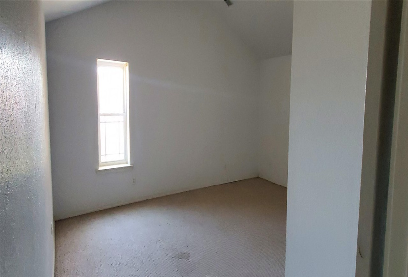 4 Bedrooms Bedrooms, 0 ,3 BathroomsBathrooms,Residential,Single Family,11th,1.5,133314