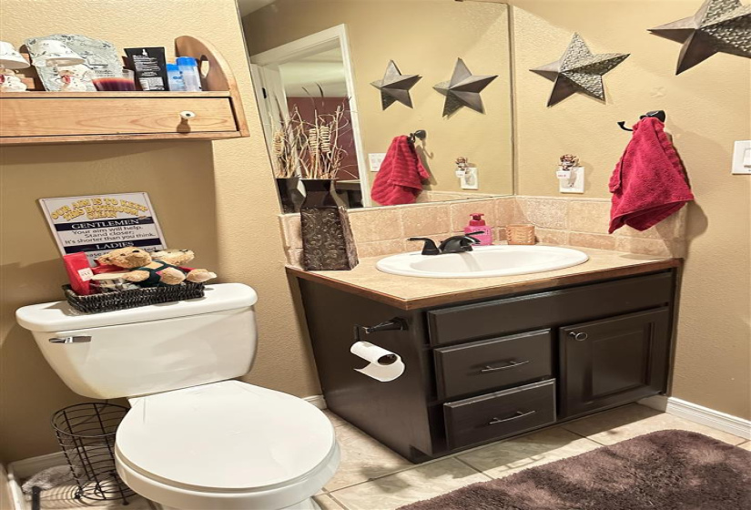 4 Bedrooms Bedrooms, 0 ,2 BathroomsBathrooms,Residential,Single Family,Deanna,2,133315