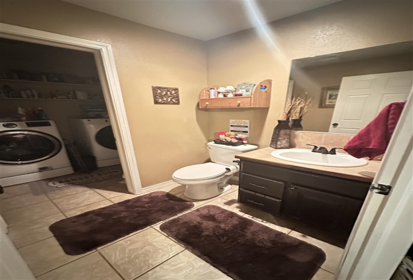 4 Bedrooms Bedrooms, 0 ,2 BathroomsBathrooms,Residential,Single Family,Deanna,2,133315