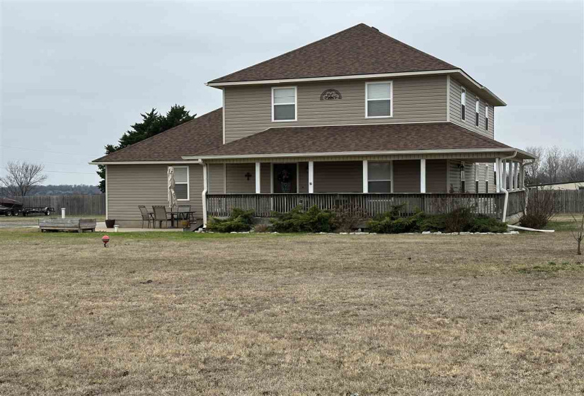 4 Bedrooms Bedrooms, 0 ,2 BathroomsBathrooms,Residential,Single Family,Deanna,2,133315