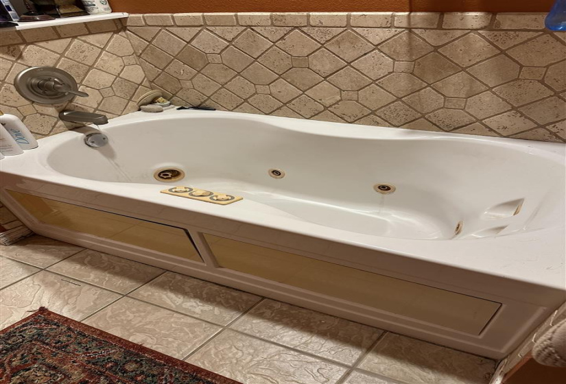 4 Bedrooms Bedrooms, 0 ,2 BathroomsBathrooms,Residential,Single Family,Deanna,2,133315