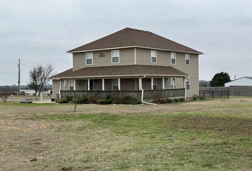 4 Bedrooms Bedrooms, 0 ,2 BathroomsBathrooms,Residential,Single Family,Deanna,2,133315