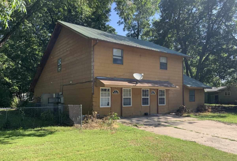 0 , 0 ,3 BathroomsBathrooms,Multi-family,Duplex,French,15,133319