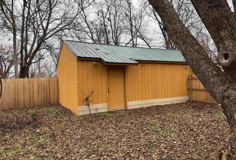 0 , 0 ,3 BathroomsBathrooms,Multi-family,Duplex,French,15,133319