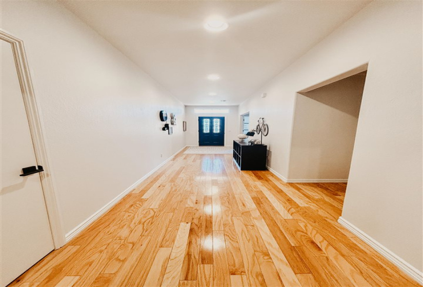 3 Bedrooms Bedrooms, 0 ,2 BathroomsBathrooms,Residential,Single Family,8th,1,133320