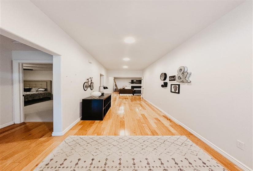 3 Bedrooms Bedrooms, 0 ,2 BathroomsBathrooms,Residential,Single Family,8th,1,133320