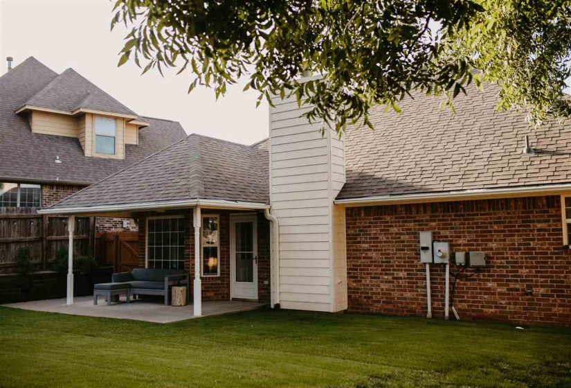 3 Bedrooms Bedrooms, 0 ,2 BathroomsBathrooms,Residential,Single Family,8th,1,133320