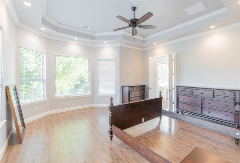 4 Bedrooms Bedrooms, 0 ,2 BathroomsBathrooms,Residential,Single Family,68th,1.5,133321