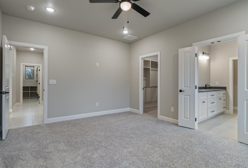 4 Bedrooms Bedrooms, 0 ,2 BathroomsBathrooms,Residential,Single Family,Rock Hollow,1,133324