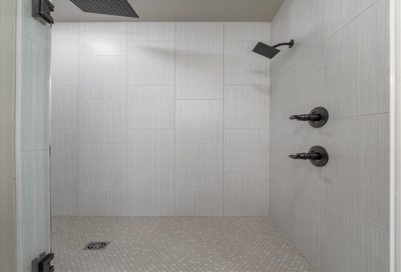 4 Bedrooms Bedrooms, 0 ,2 BathroomsBathrooms,Residential,Single Family,Rock Hollow,1,133324