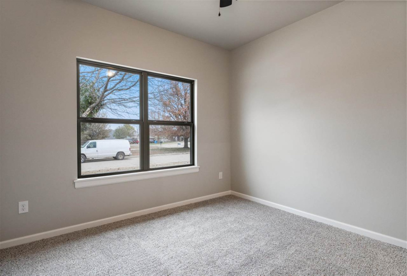 4 Bedrooms Bedrooms, 0 ,2 BathroomsBathrooms,Residential,Single Family,Rock Hollow,1,133324