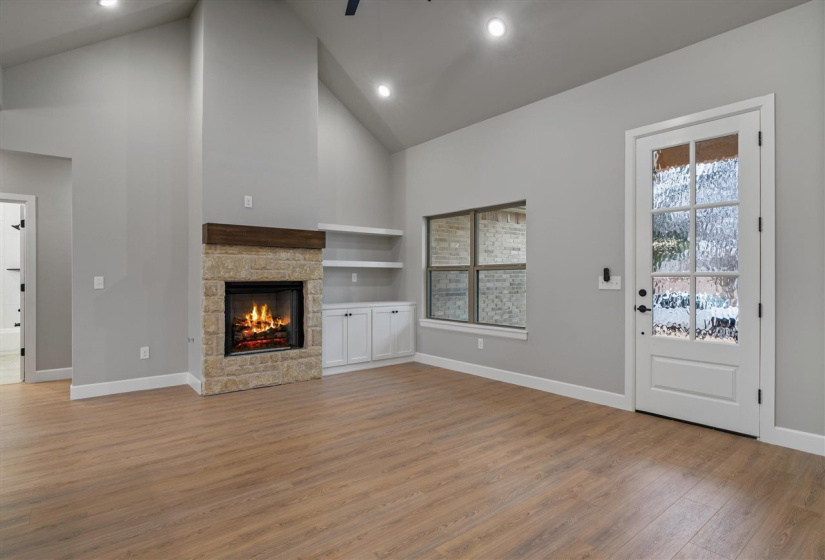 4 Bedrooms Bedrooms, 0 ,2 BathroomsBathrooms,Residential,Single Family,Rock Hollow,1,133324