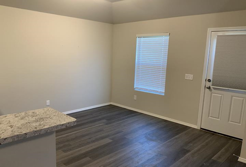 4 Bedrooms Bedrooms, 0 ,2 BathroomsBathrooms,Residential,Single Family,Brooke,1,129707