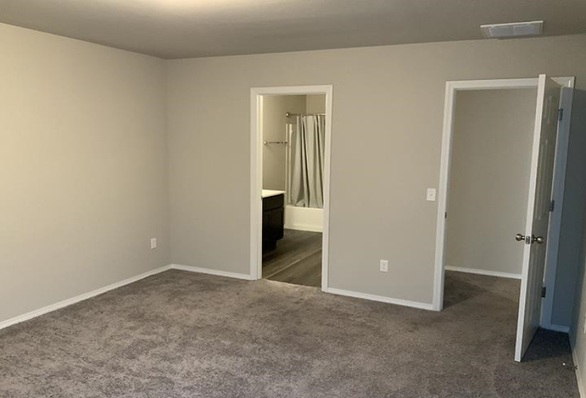 4 Bedrooms Bedrooms, 0 ,2 BathroomsBathrooms,Residential,Single Family,Brooke,1,129707