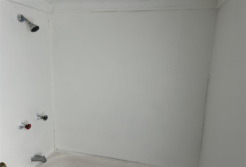 2 Bedrooms Bedrooms, 0 ,1 BathroomBathrooms,Residential,Single Family,Birch,1,133327