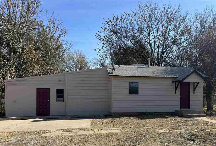 2 Bedrooms Bedrooms, 0 ,1 BathroomBathrooms,Residential,Single Family,Birch,1,133327