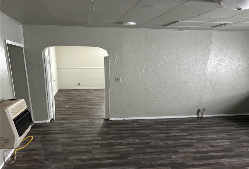 2 Bedrooms Bedrooms, 0 ,1 BathroomBathrooms,Residential,Single Family,Birch,1,133327