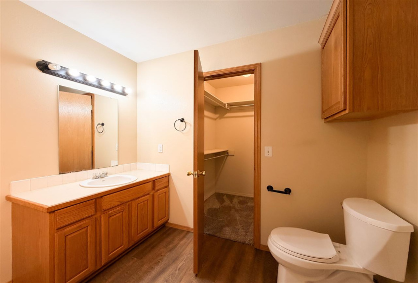 4 Bedrooms Bedrooms, 0 ,2 BathroomsBathrooms,Residential,Single Family,Second,1,133332