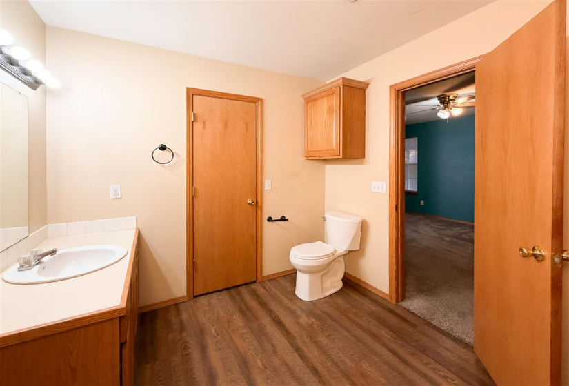 4 Bedrooms Bedrooms, 0 ,2 BathroomsBathrooms,Residential,Single Family,Second,1,133332