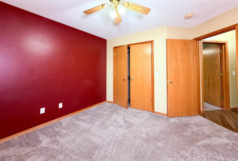 4 Bedrooms Bedrooms, 0 ,2 BathroomsBathrooms,Residential,Single Family,Second,1,133332