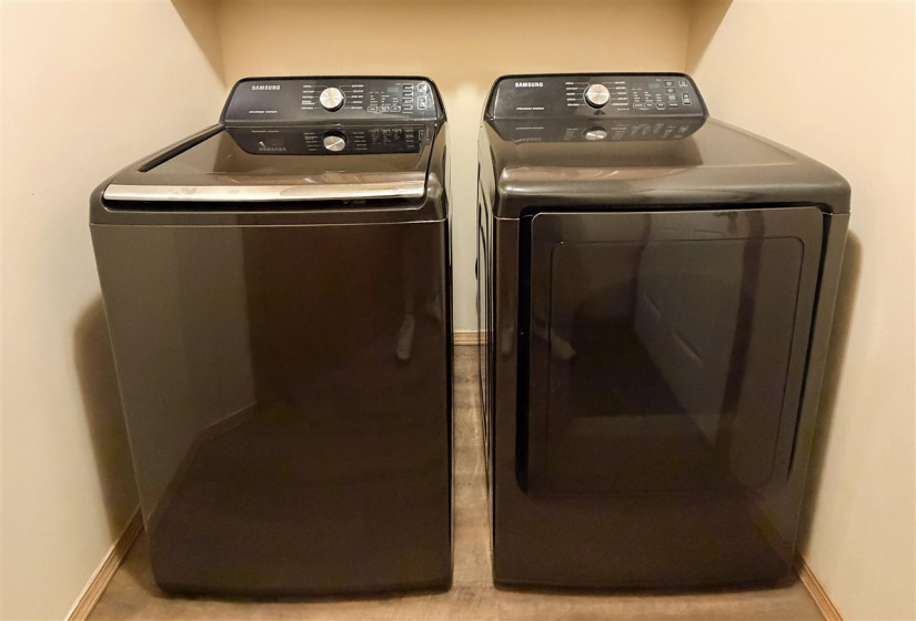 4 Bedrooms Bedrooms, 0 ,2 BathroomsBathrooms,Residential,Single Family,Second,1,133332