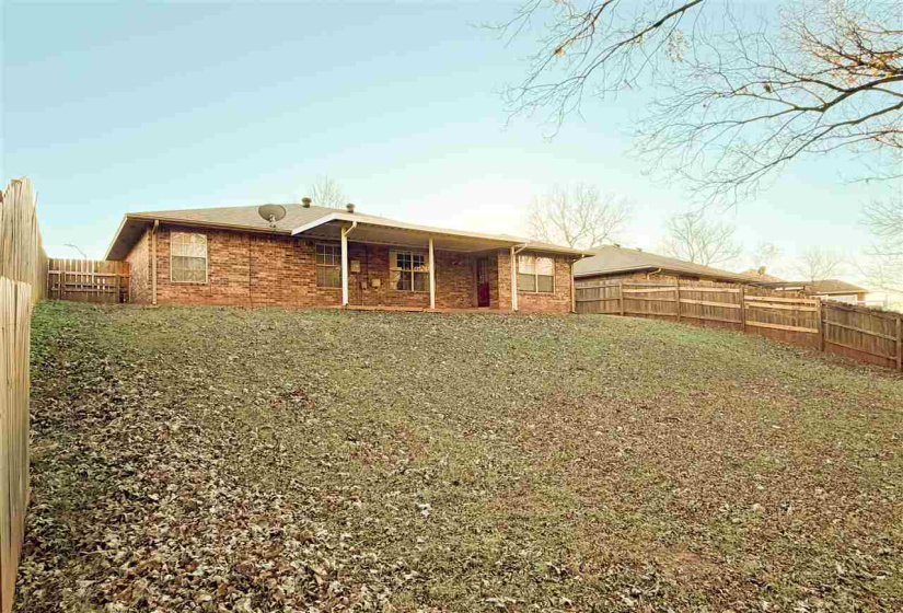 4 Bedrooms Bedrooms, 0 ,2 BathroomsBathrooms,Residential,Single Family,Second,1,133332